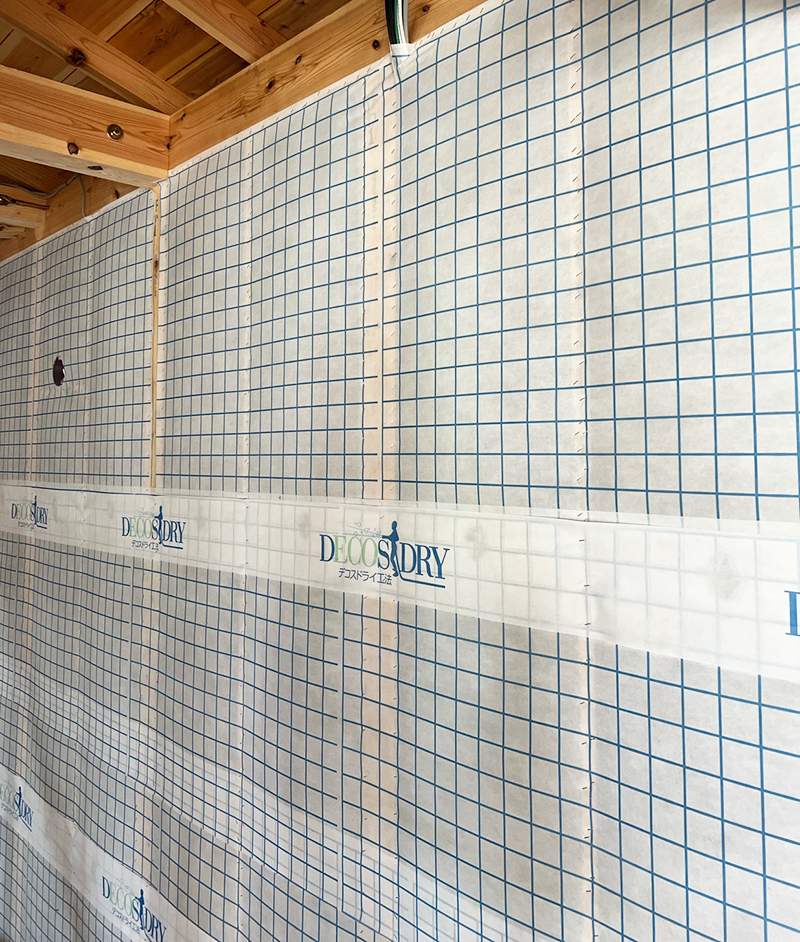 セルロースファイバー施工の様子